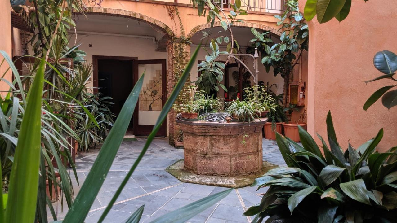 Casa Di Chiara Hostel Crotone Luaran gambar