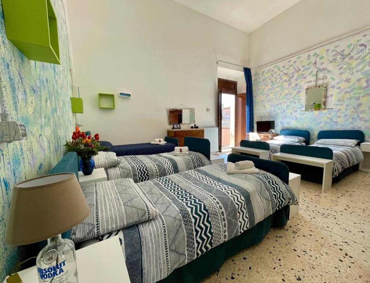 Casa Di Chiara Hostel Crotone Luaran gambar